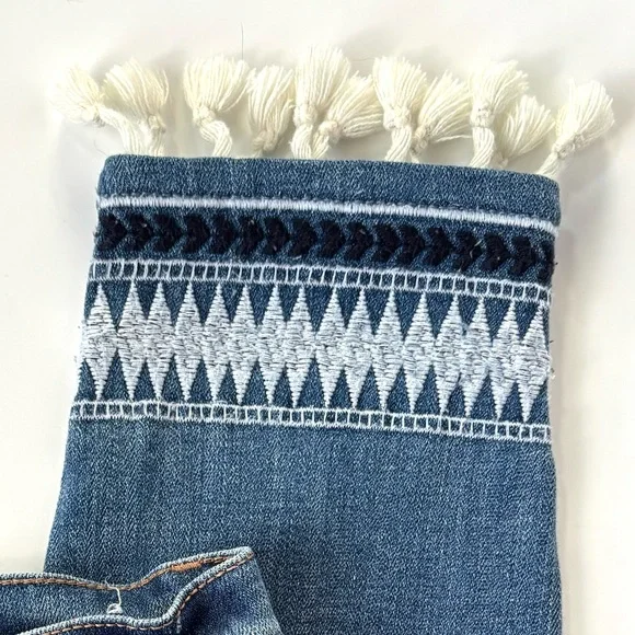 LOFT Tassel Hem Embroidered Boho Modern Skinny Ankle Jeans Size 27 / 4 - Picture 5 of 14